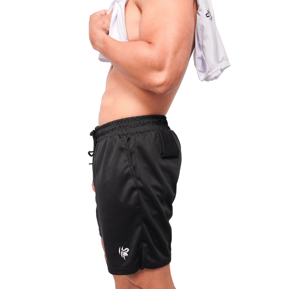 Kit 6 Peças Dryfit: 3 Camisas Brancas e 3 Shorts Pretos
